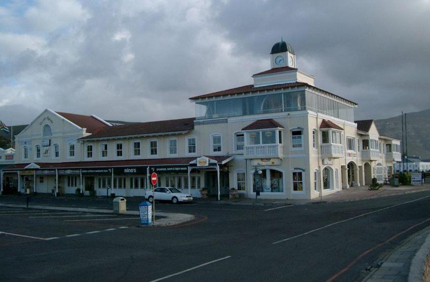Hermanus Waterfront Apartment 12 Bagian luar foto